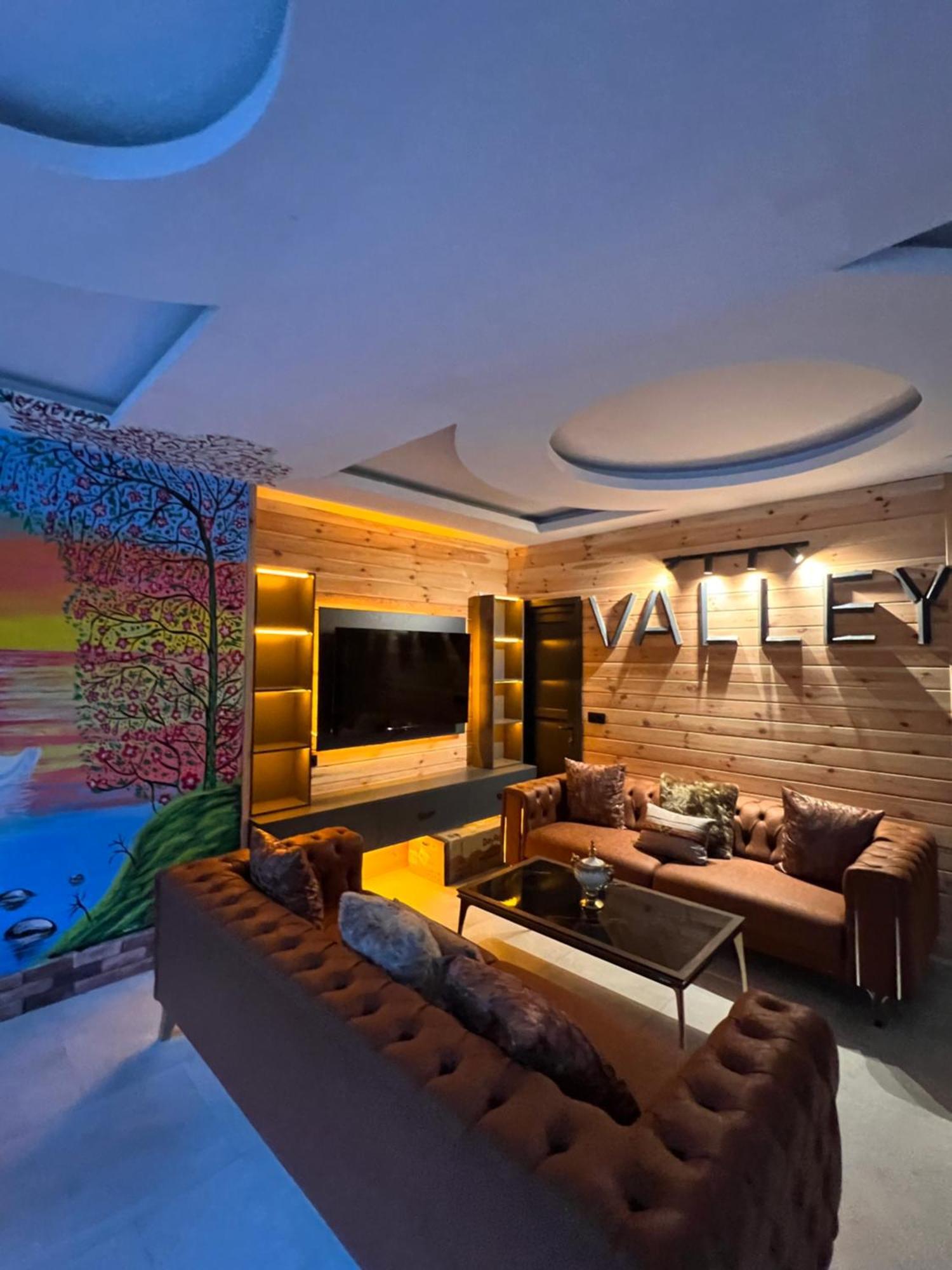 Valley Suit Otel Ριζούντα Εξωτερικό φωτογραφία