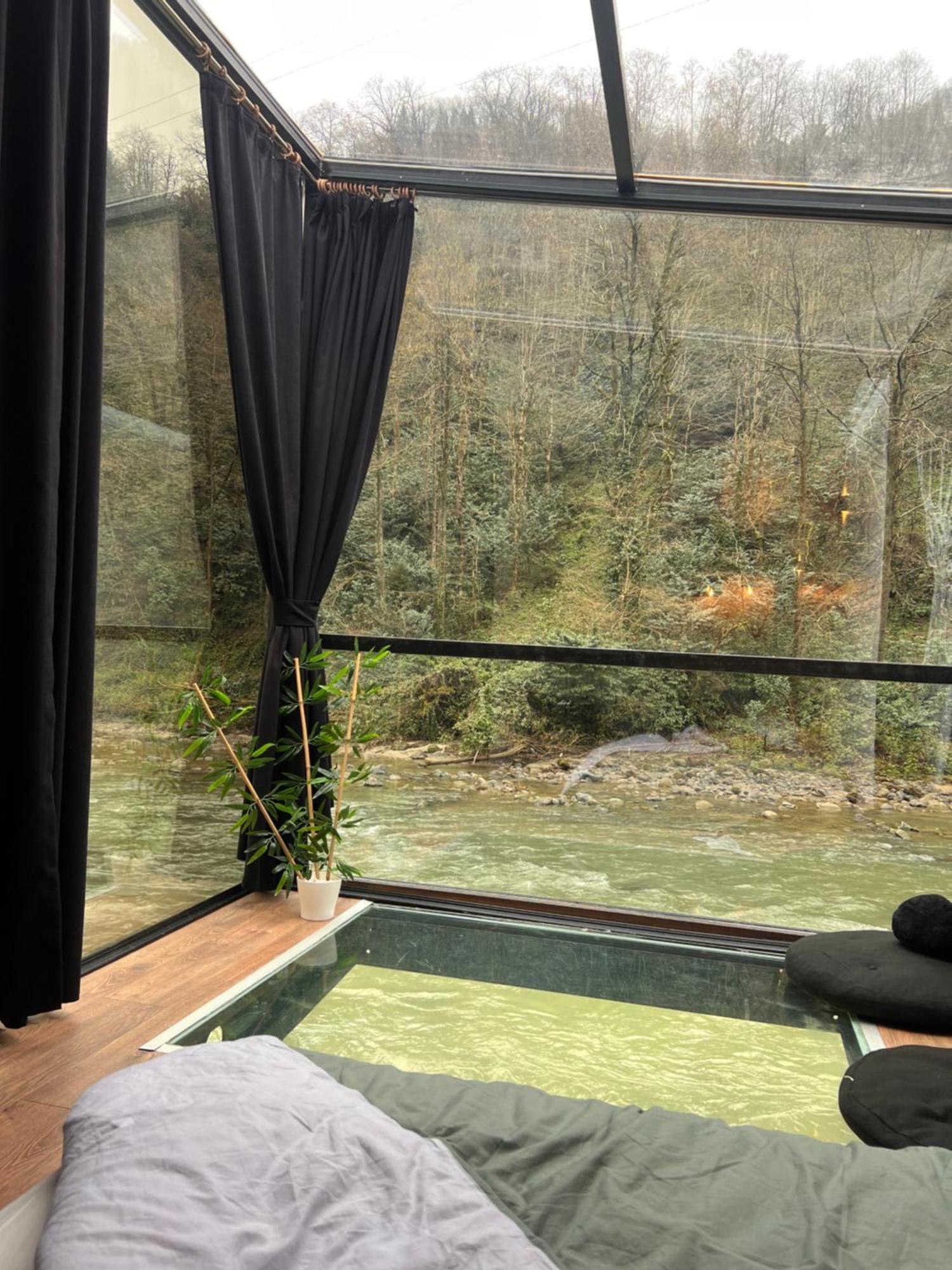 Valley Suit Otel Ριζούντα Εξωτερικό φωτογραφία