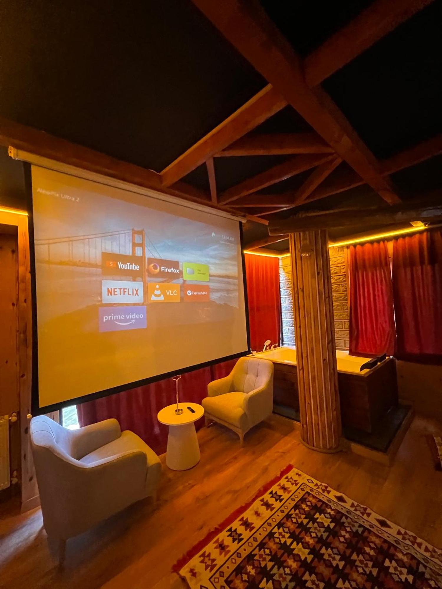 Valley Suit Otel Ριζούντα Εξωτερικό φωτογραφία